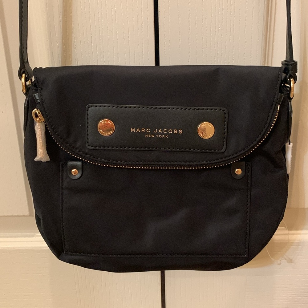 MARC JACOBS
